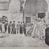 Nella notte tra il 25 e il 26 giugno del 1943 la Royal Air Force attacc� il centro storico del borgo, uccidendo 89 persone e distruggendo numerosi edifici situati vicino al Castello Normanno-Svevo